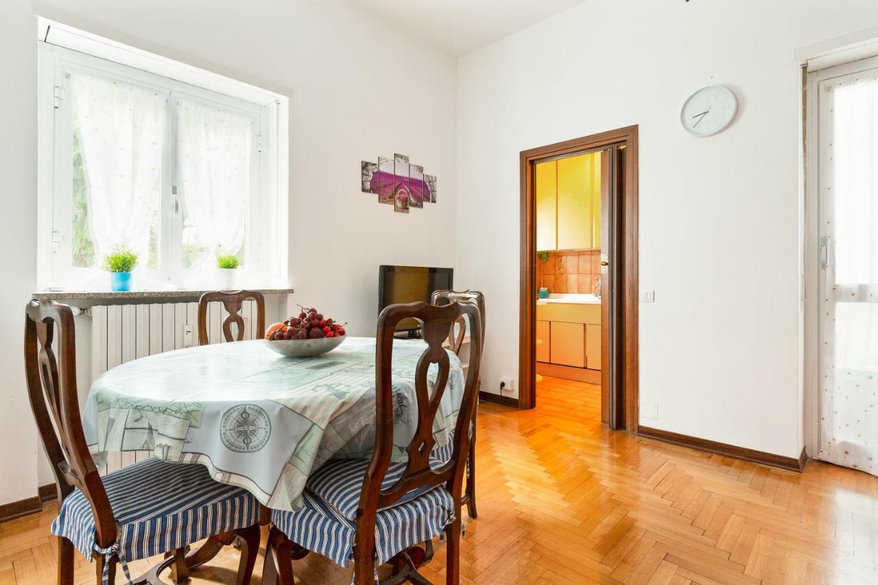 Bright Flat With Shared Garden Appartement Milaan Buitenkant foto
